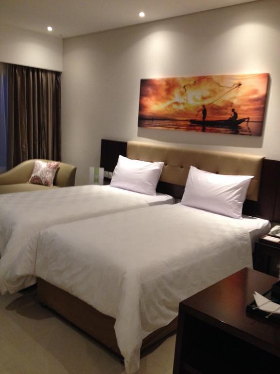 Primebiz Tegal Hotel Exterior photo